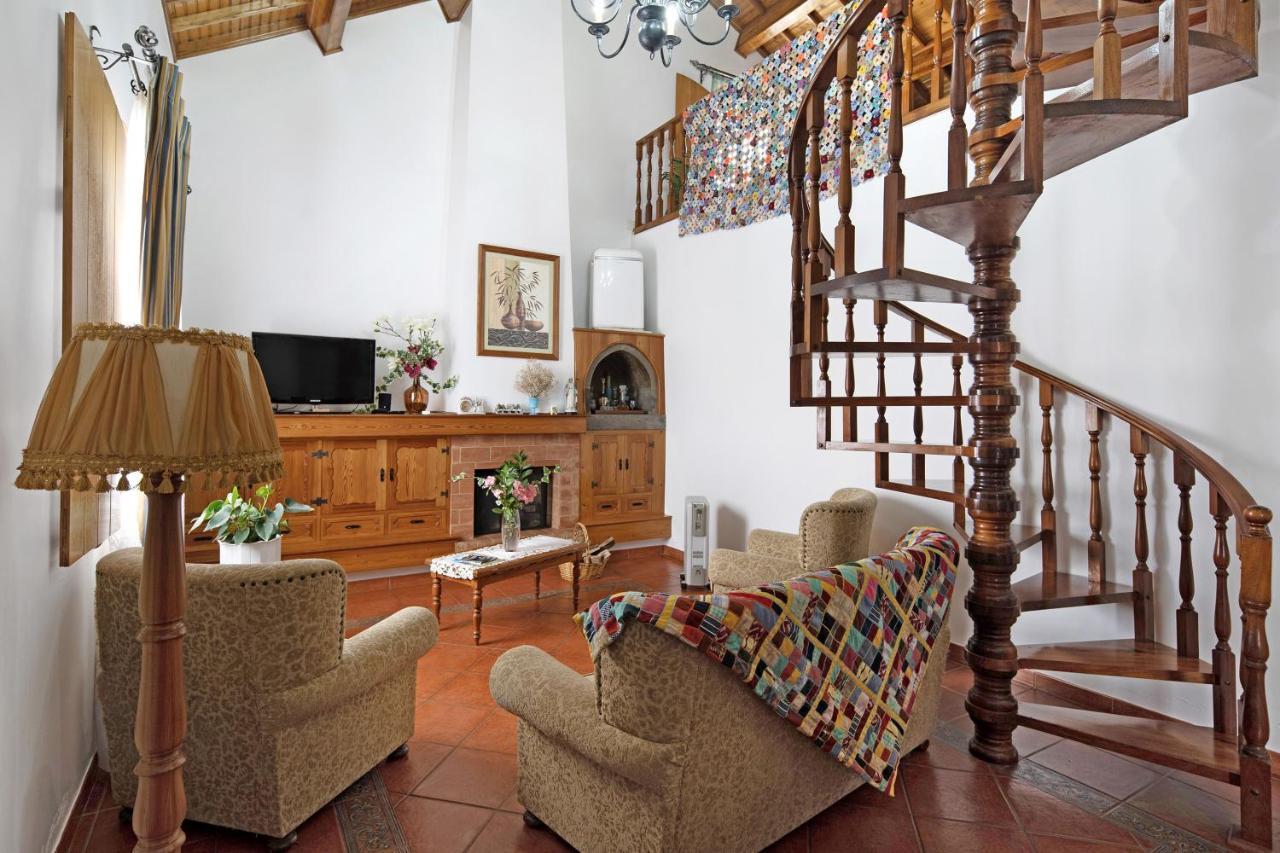 Casa Das Rosas Angra do Heroísmo Esterno foto
