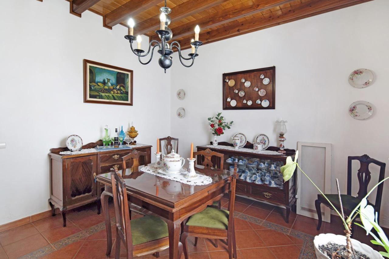 Casa Das Rosas Angra do Heroísmo Esterno foto